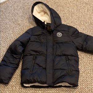 NWT-Abercrombie Kids Essential Puffer
